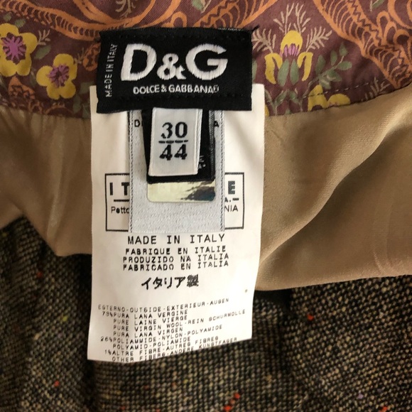 D&G Dolce Gabbana Shorts - Picture 3 of 4